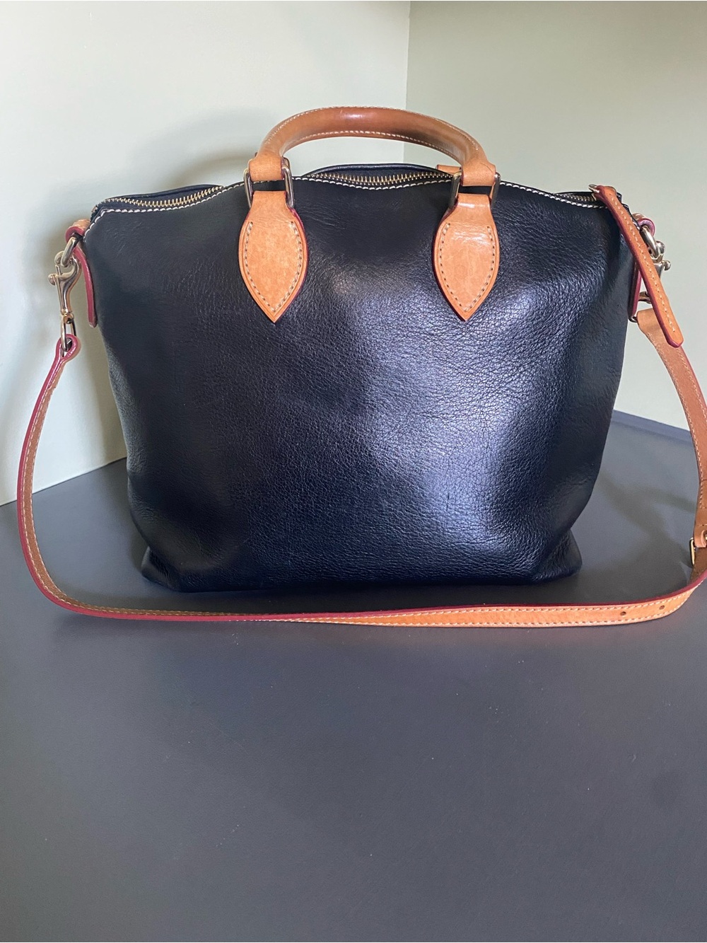 Dooney & Bourke Black Leather Shoulder Satchel with Tan Trim - Picture 3 of 4